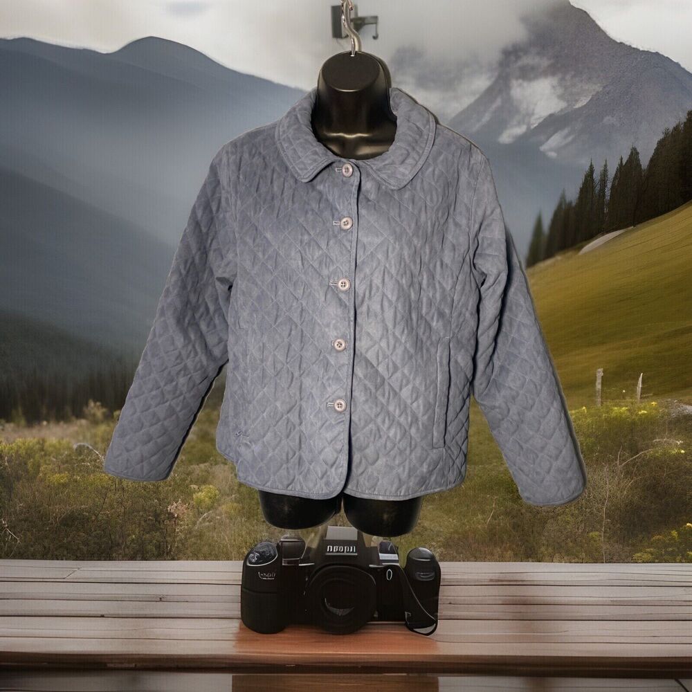 Cabela's Women's Quilted Blue‎ Jacket Medium Button-Up Collared Long Sleeve